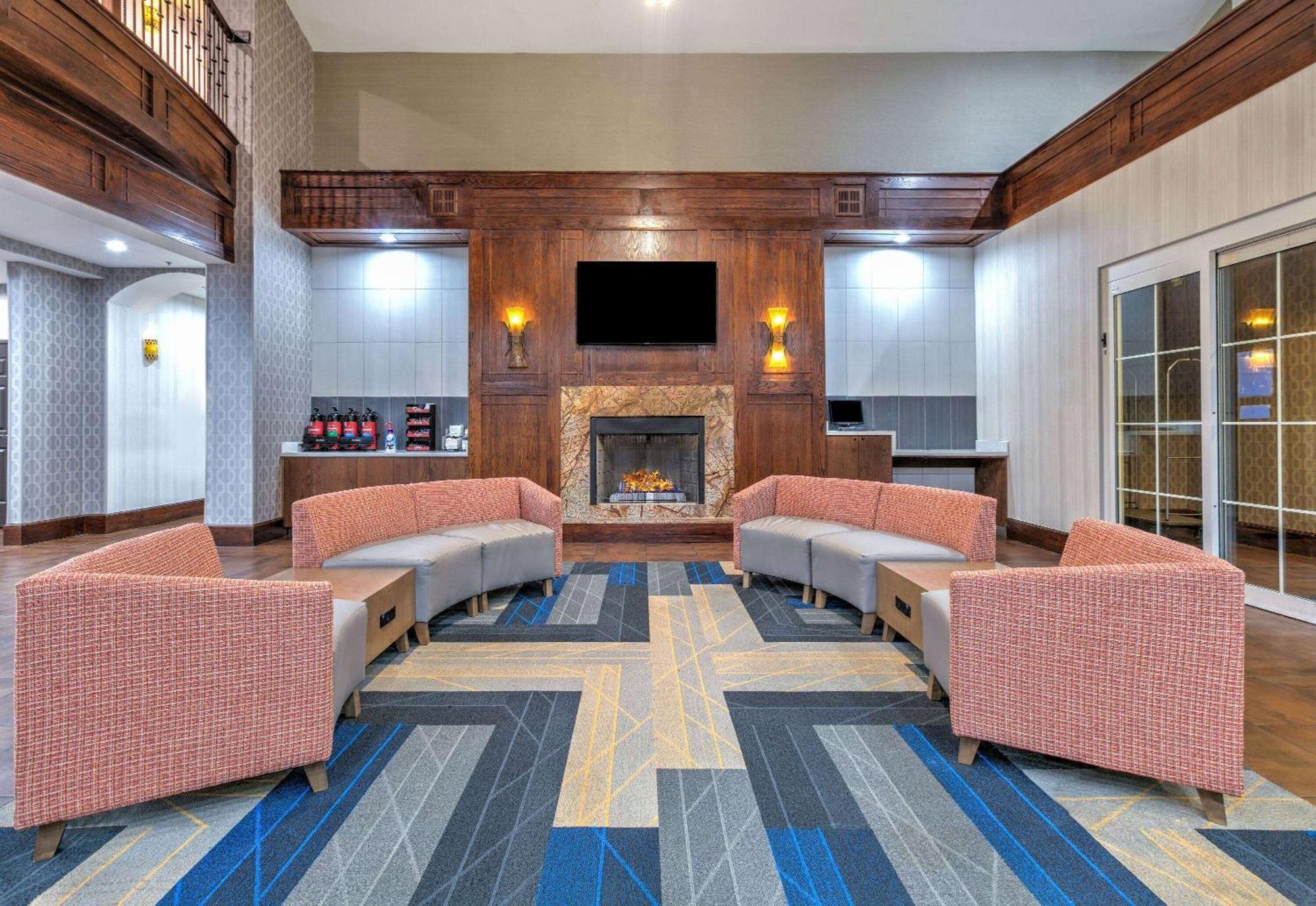 La Quinta By Wyndham Fort Worth Ne Mall Hurst Exterior photo